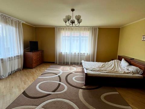 будинок за адресою Грушевського вул., 7