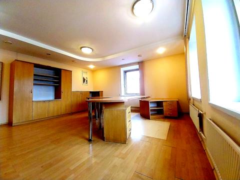 комерційна за адресою Ріпкинська вул., 27а