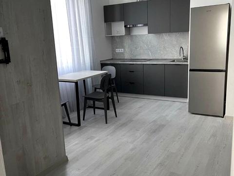 квартира за адресою Середня вул., 24 к3
