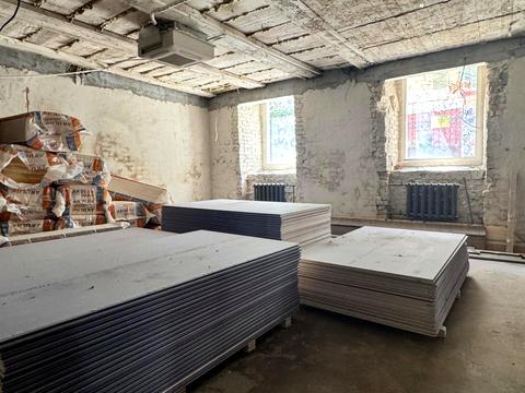 комерційна за адресою Велика Васильківська вул. (Червоноармійська), 23-В