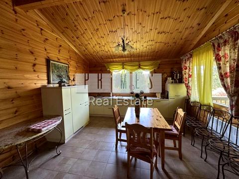 будинок за адресою Центральна