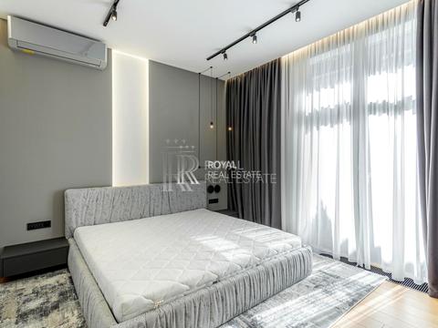 будинок за адресою Богатирська вул., 30