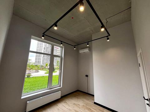 комерційна за адресою Європейського Союзу просп. (Правди), 51