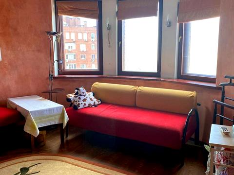 квартира за адресою Анни Ахматової вул., 13