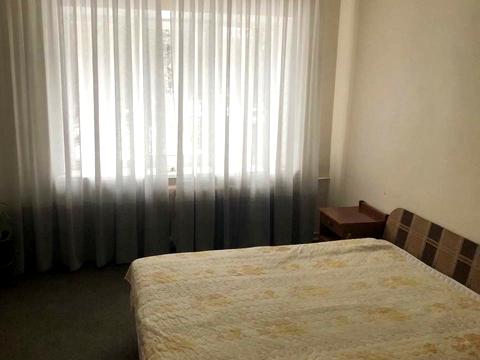 квартира за адресою Митрофана Довнар-Запольського вул., 1