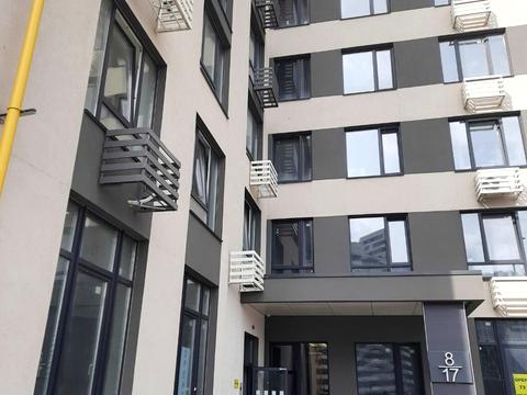 квартира по адресу Олександра Олеся ул., 8/17