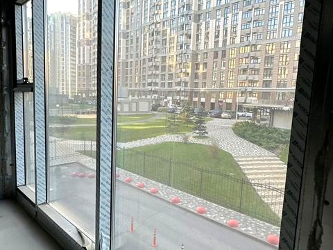 комерційна за адресою Андрія Верхогляда вул. (Михайла Драгомирова), 14-А