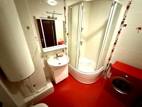 квартира за адресою Ревуцького вул., 21