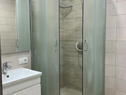 квартира за адресою Козакевича вул., 25
