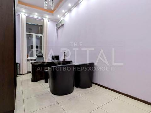 комерційна за адресою Шота Руставелі вул., 1