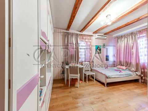дом по адресу Строителей ул.