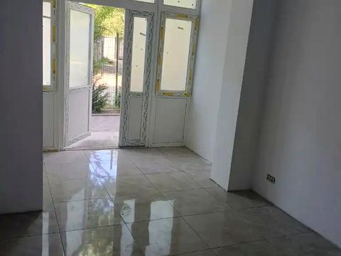 коммерческая по адресу Камянская ул., 34а