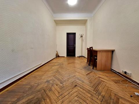 комерційна за адресою Богдана Хмельницького просп. (Героїв Сталінграда), 106А