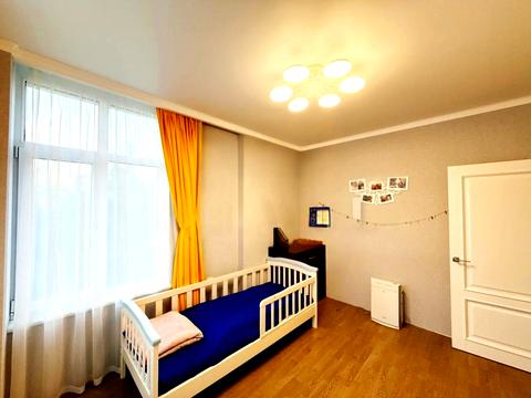 квартира за адресою Рея Бредбері вул., 2