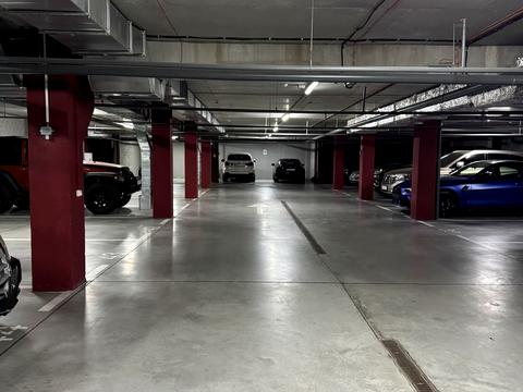 паркомісце за адресою Короленка вул. (Первозванівська), 22-А