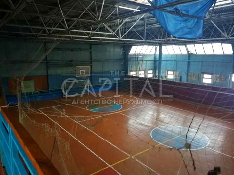 комерційна за адресою Привокзальна вул., 12А