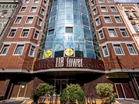 комерційна за адресою Жилянська вул., 118