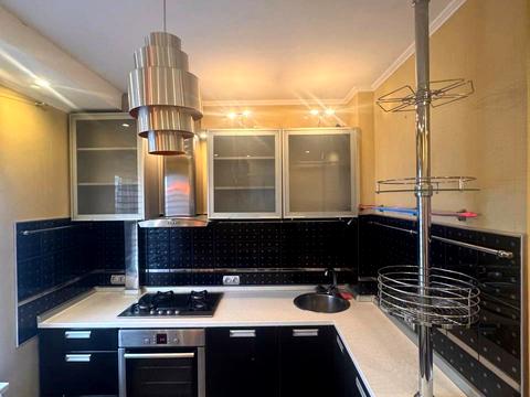 квартира за адресою Європейського Союзу просп. (Правди), 68