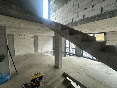 комерційна за адресою Грушевського вул., 32-А