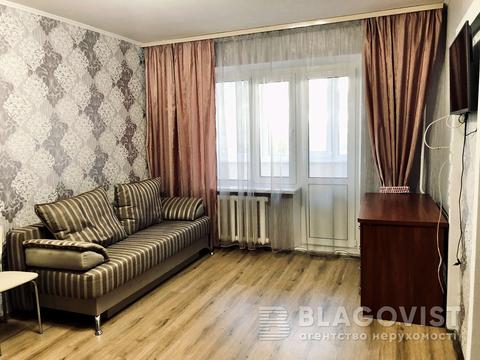 квартира за адресою Олександра Довженка вул., 16-А
