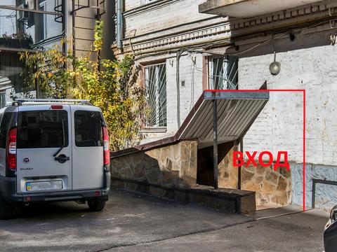 комерційна за адресою Борисоглібська вул., 9/15
