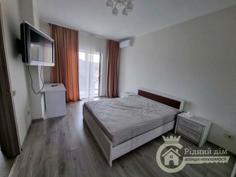 квартира за адресою Піщана вул.