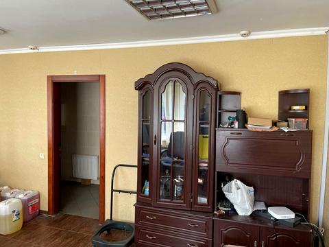 комерційна за адресою Мена, 38