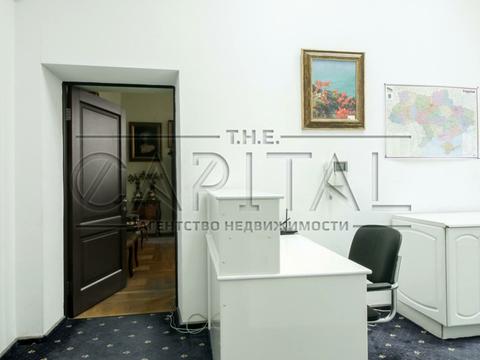 комерційна за адресою Ольгинська вул., 2/11