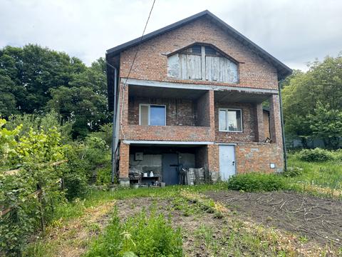 дом по адресу Проїзд 1-й Бурштиновий, 2