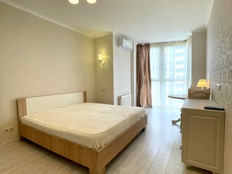 квартира по адресу Драгоманова ул., 2-А