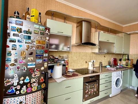 квартира за адресою Середньофонтанська вул., 19б