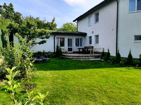 будинок за адресою лісова