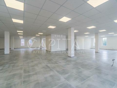 комерційна за адресою Стеценка вул., 30