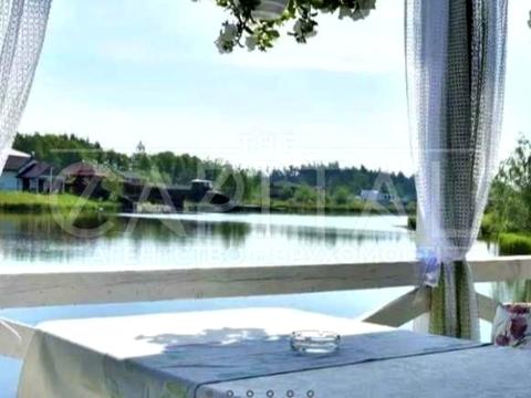 будинок за адресою Першотравнева вул.