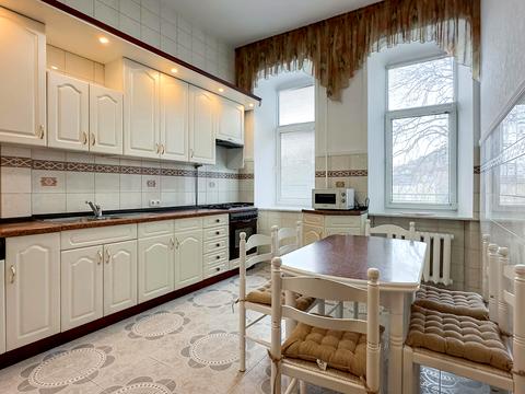 квартира за адресою Івана Драча вул., 6