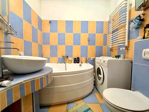 квартира за адресою Ярослава Стецька вул., 8