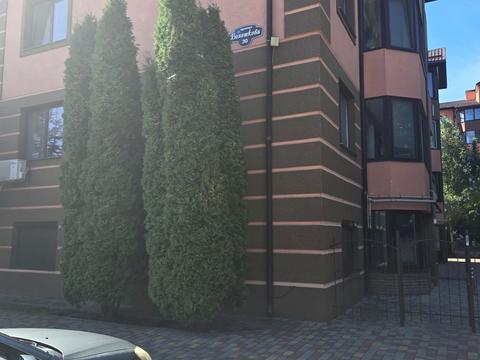 коммерческая по адресу Волошкова, 30