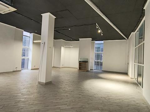 комерційна за адресою Проскурівського підпілля вул., 61