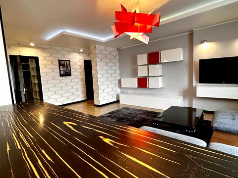 квартира за адресою Йорданська вул. (Лайоша Гавро), 1