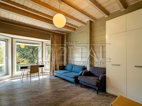 будинок за адресою Миколи Бажана просп.