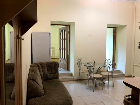 квартира за адресою Михайлівський пров., 20-А