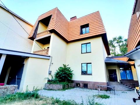 будинок за адресою Виконкомівська вул., 56