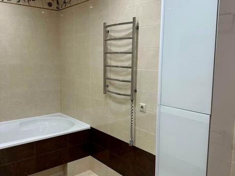 квартира за адресою Героїв Оборони вул., 10-А