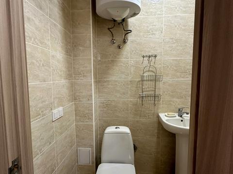 комерційна за адресою Горького, 5 В