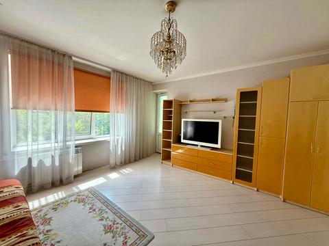 квартира за адресою Шовкуненка вул., 3