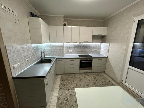 квартира за адресою Сергія Данченка вул., 5