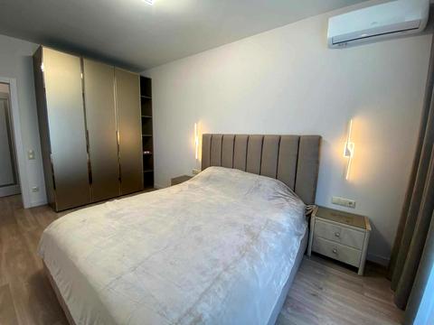 квартира за адресою Причальна вул., 14