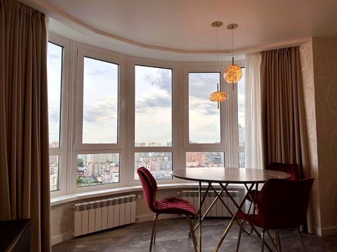 квартира за адресою Анни Ахматової вул., 46