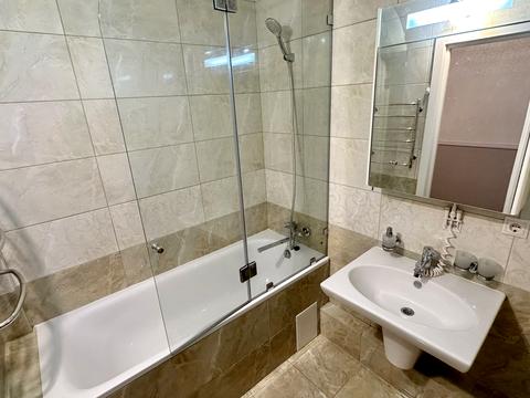 квартира по адресу Науки просп., 55-А