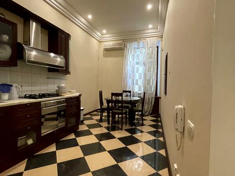 квартира за адресою Пастера вул., 30